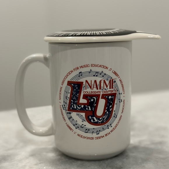 Liberty University National Association for Music Education Mug with Lid - Picture 4 of 11